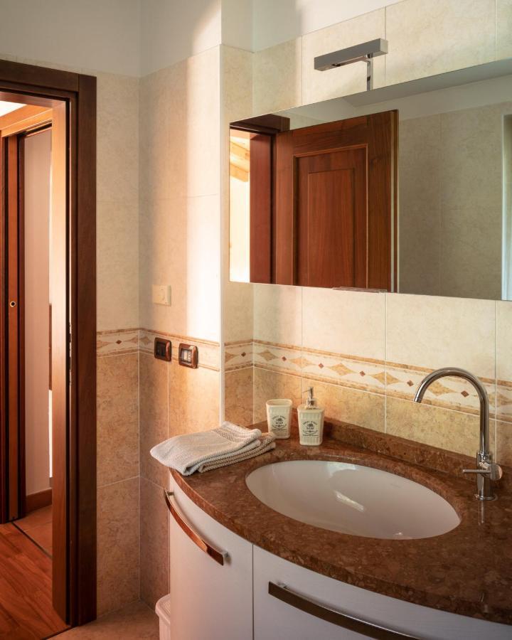 סן זנו די מונטניה La Casetta, Appartamento Con Vista Lago E Montagne מראה חיצוני תמונה